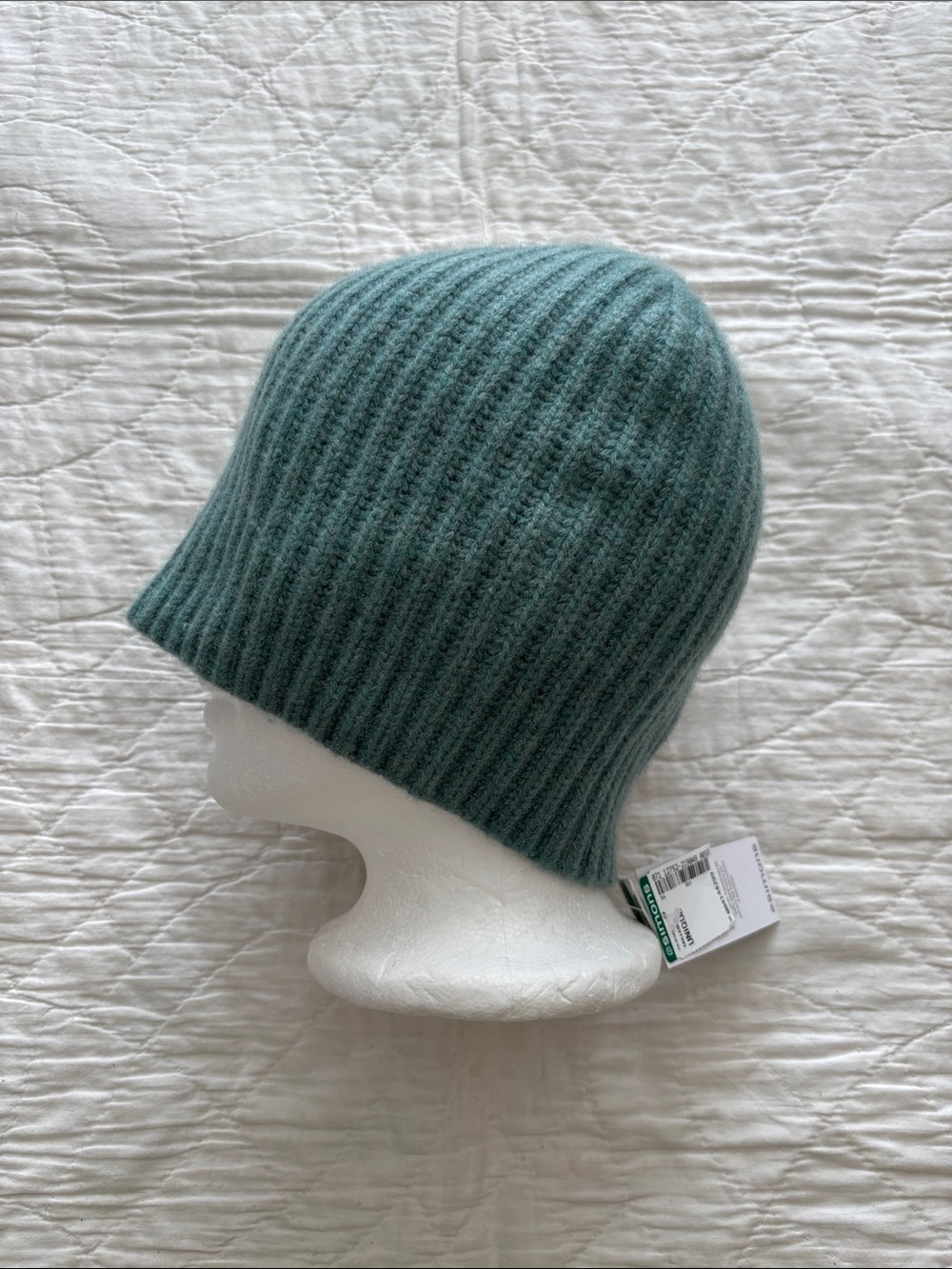 NWT Simon’s Cashmere Ribbed Beanie - Picture 4 of 8